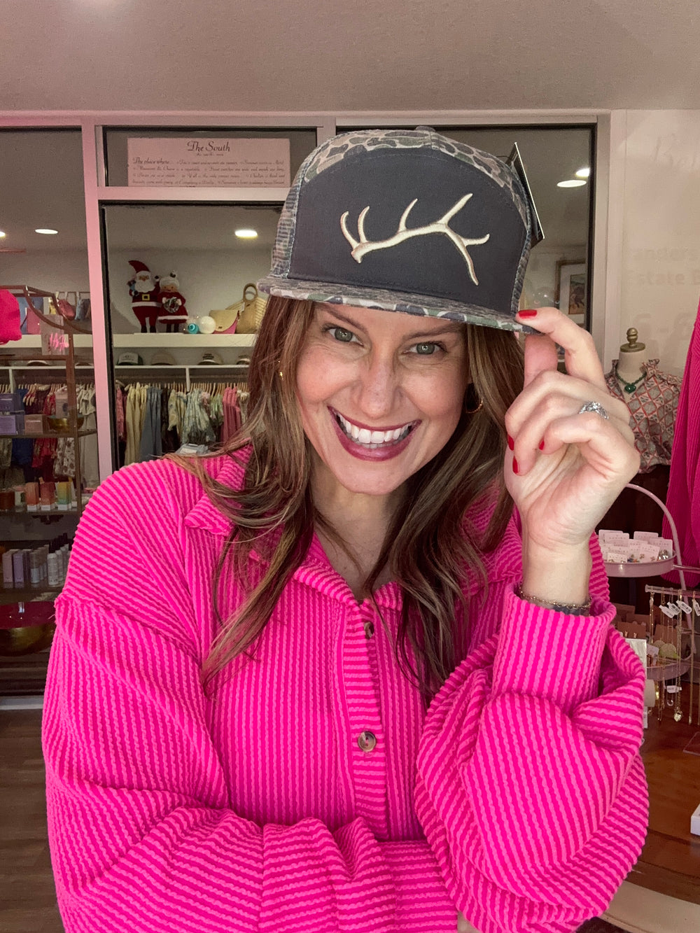 7 Panel Backwoods Shadow Shed Hat