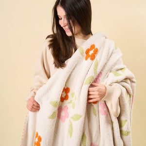 Cozy Dreams Luxe Blanket-Scalloped Floral Pink