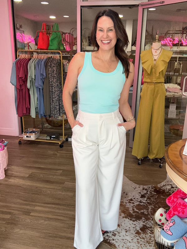 Classic Crepe Pleated Pant