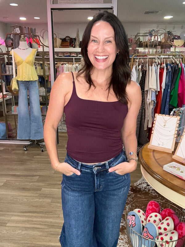 Clean Line Square Cami