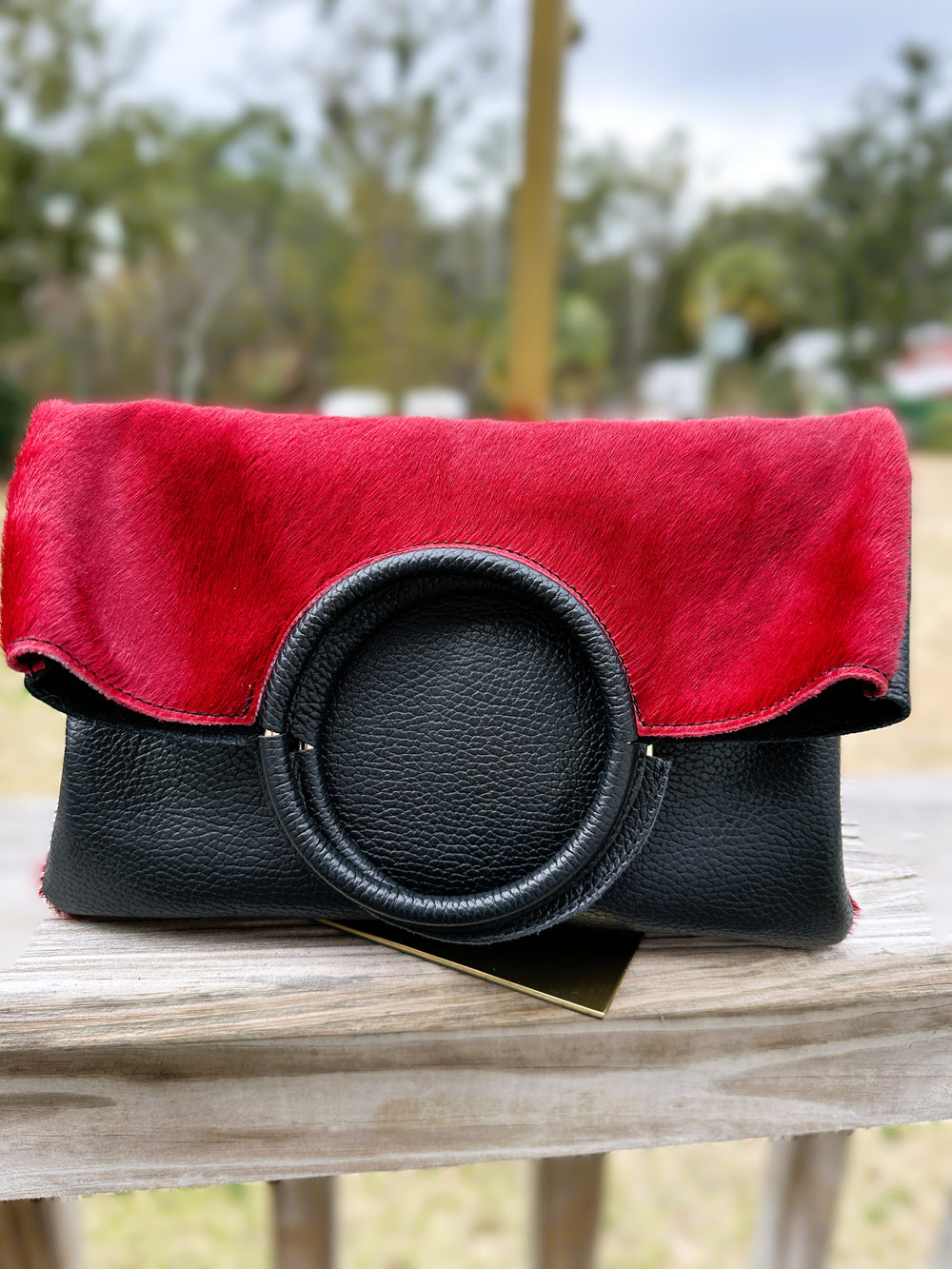 Saveria Handbag & Crossbody