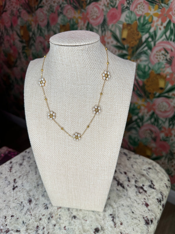 Pearl Petal Flower Necklace