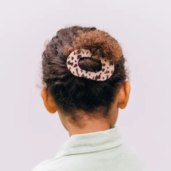 TELETIES Round Flat Hair Clip | Small | Blonde Tortoise