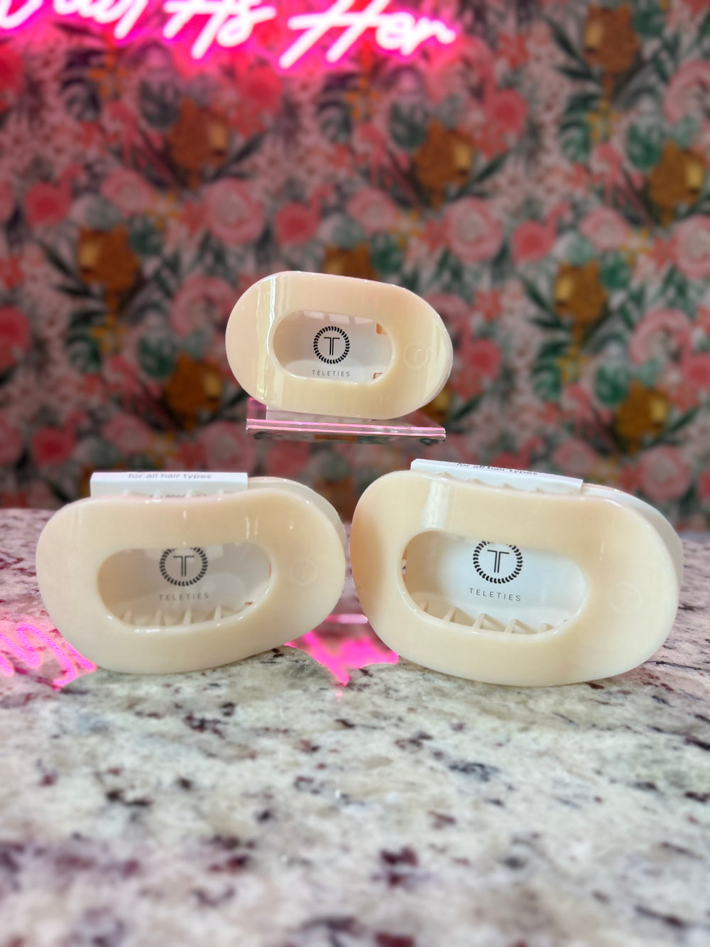 TELETIES Round Flat Hair Clip | Small | Almond Beige