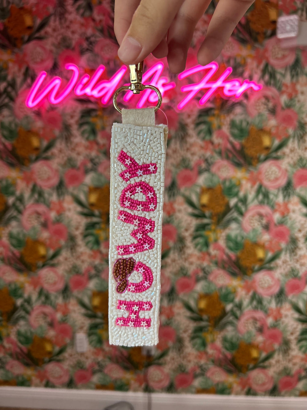 HOWDY Beaded Strap Keychain – Pink with Cowboy Hat