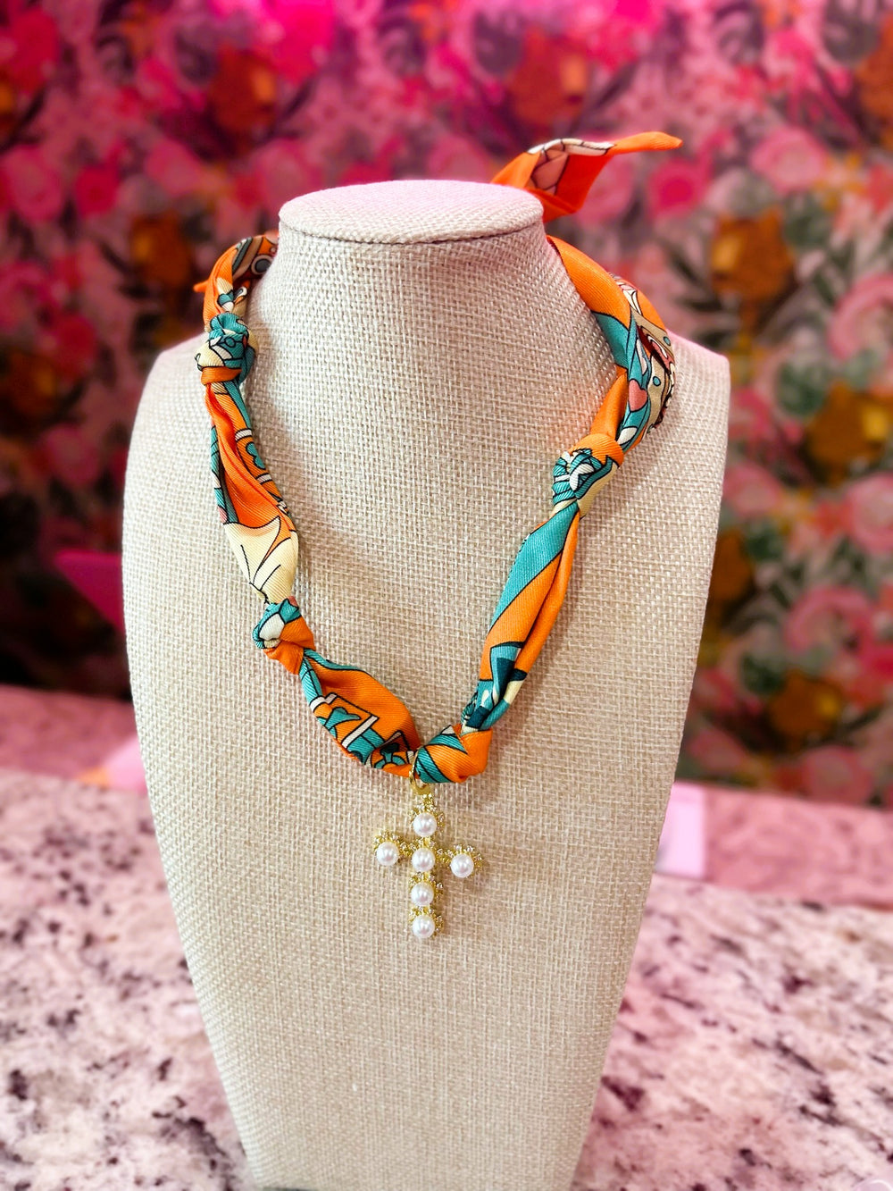 Palmas Scarf Necklace